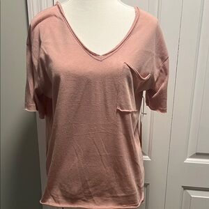 LA MIEL Blush V-Neck Short Sleeve Tee